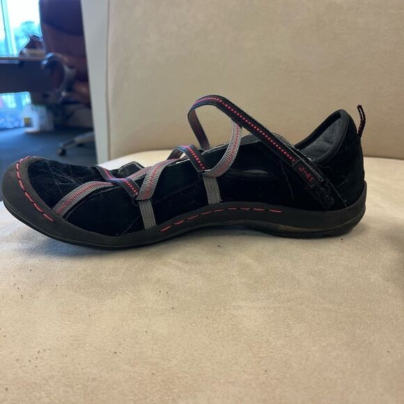 J-41 Adventure On Aquarius Black Velvet Sneakers sz 9 EUC - Picture 5 of 7